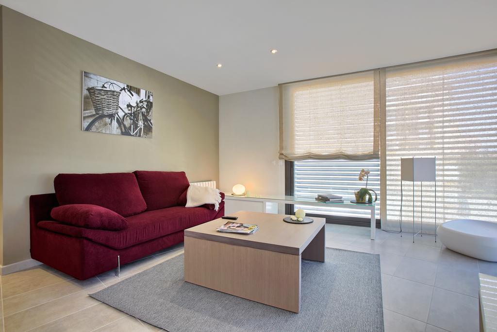 Apartaments Terraza Figueres Figueres  Eksteriør bilde