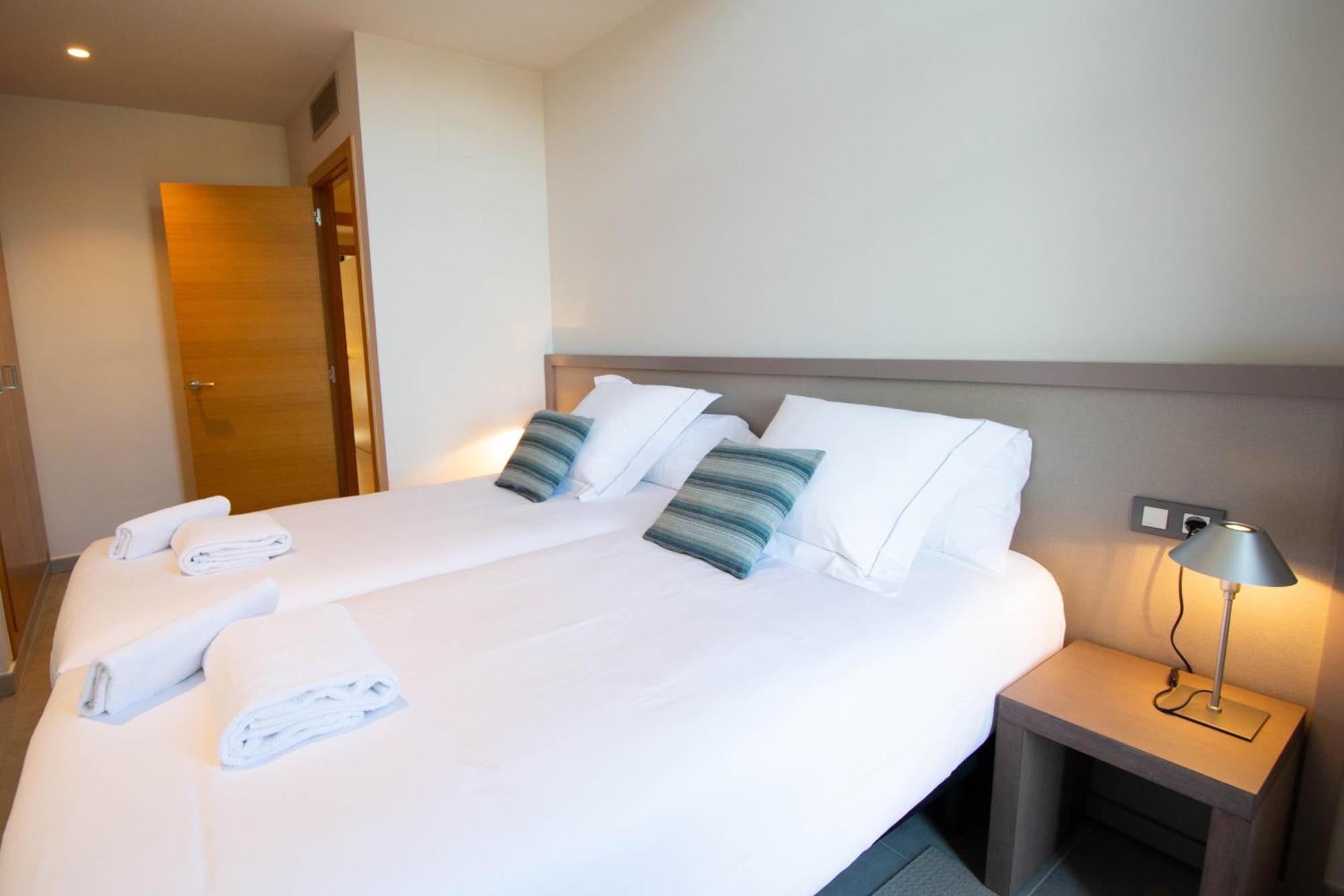 Apartaments Terraza Figueres Figueres  Eksteriør bilde
