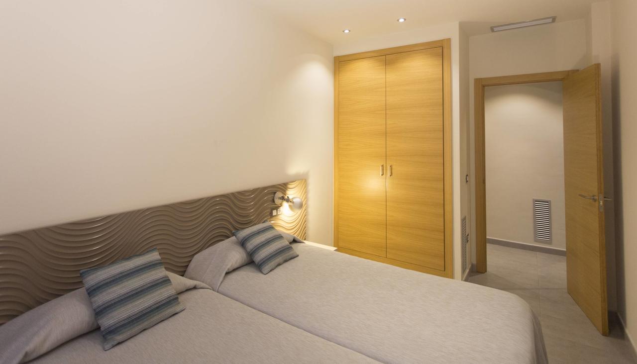 Apartaments Terraza Figueres Figueres  Eksteriør bilde